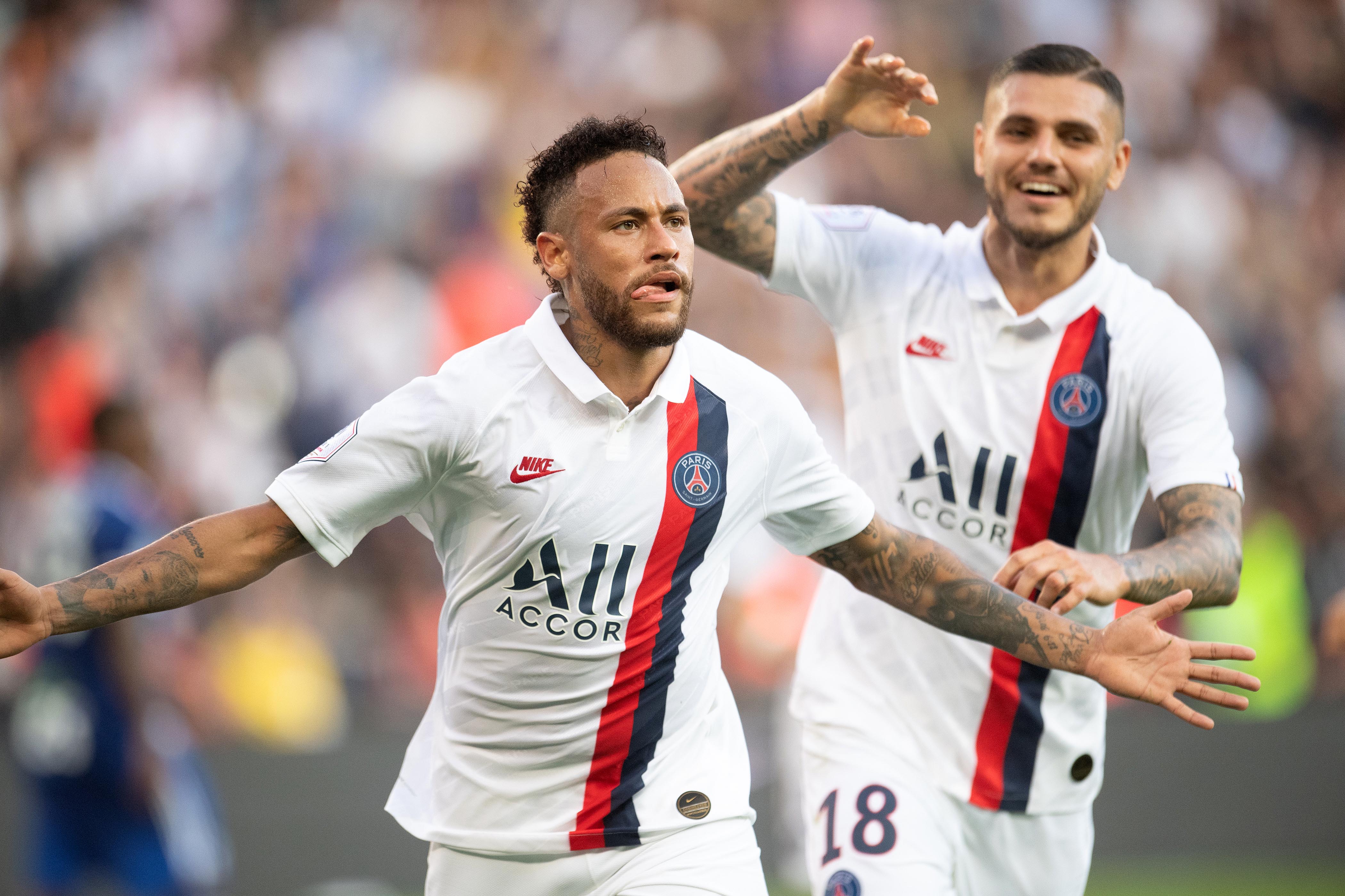 例如志愿服 例如志愿服